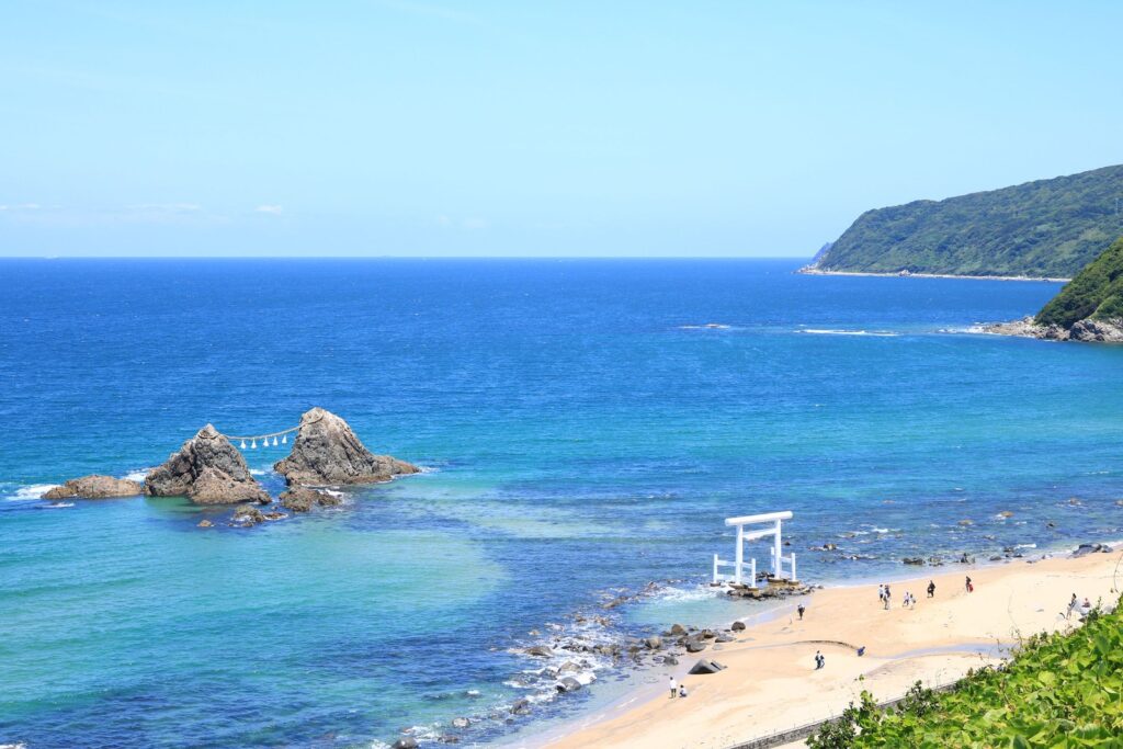 糸島の海岸駐車場。二見ヶ浦・芥屋・深江の台数と料金 桜井二見ヶ浦