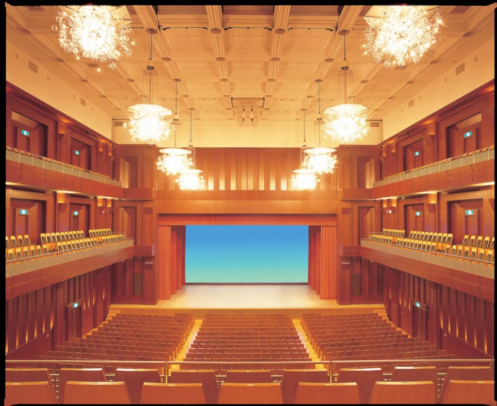 9月26・27日、天神一帯が会場のMUSIC CITY TENJIN 2026。入場無料・雨天決行、市役所西側ふれあい広場ほか アクロス福岡 シンフォニーホールの客席
