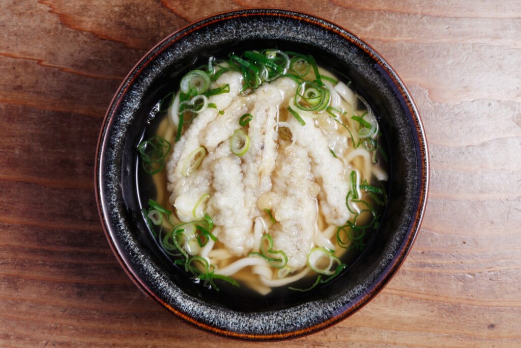 福岡のラーメンとうどん9軒。営業時間から逆に選ぶ一覧 ごぼう天うどん