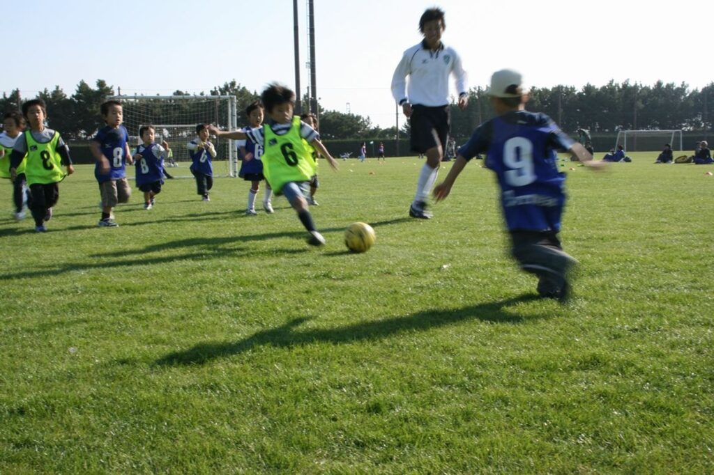 市民スポーツ大会に出る。福岡・北九州・久留米・熊本、締切は10月5日から 雁の巣レクリエーションセンターの球技場（2007年のキッズサッカー教室）