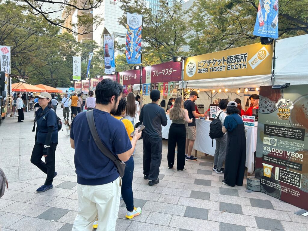 ツール・ド・九州2026は10月9〜12日。観戦場所と交通規制 クラフトビールブース(イメージ)