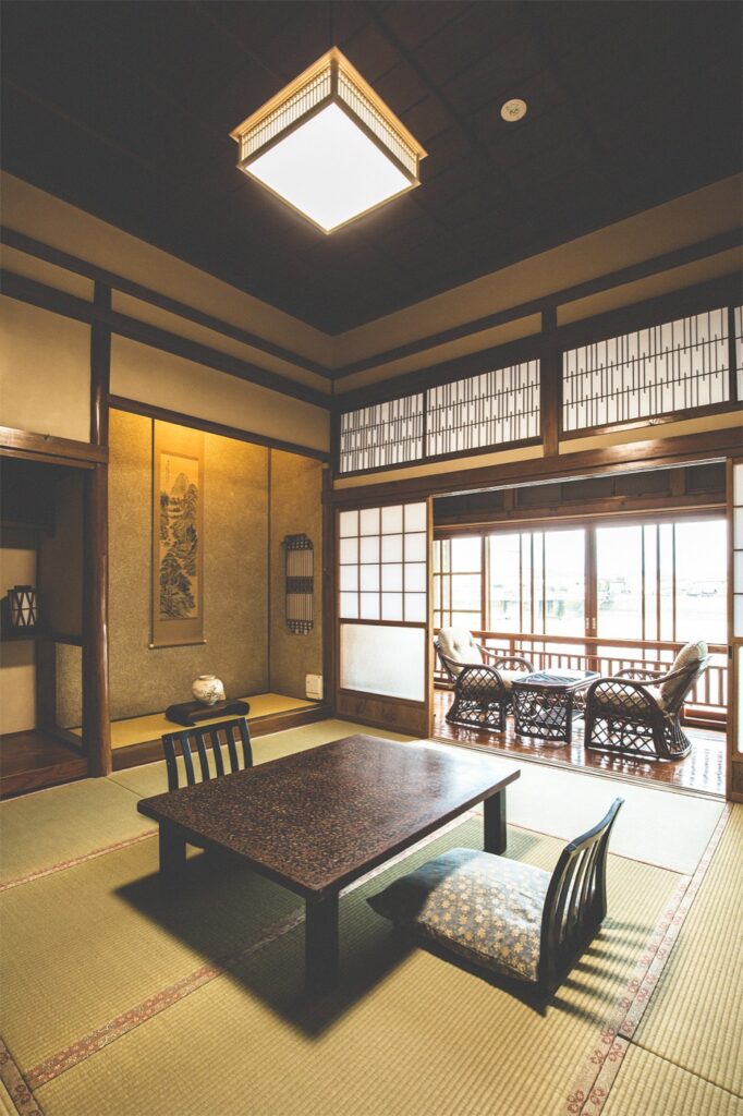 熊本の立ち寄り湯15施設。黒川・阿蘇・人吉・山鹿・玉名の料金と時間 客室(和室)