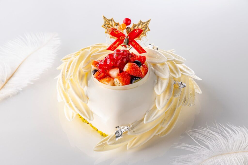 東京のクリスマスケーキ予約2026。三越・東急・ホテル6か所の受付日 プリュム・ド・シャンパーニュ