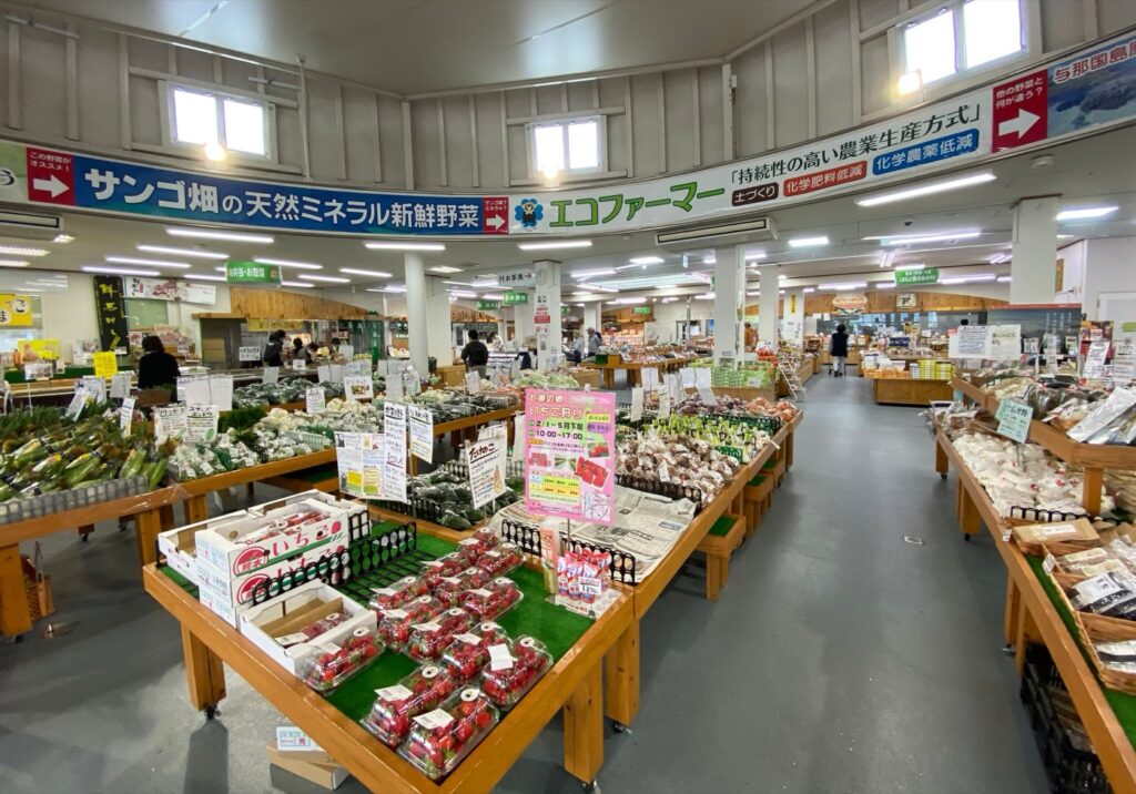 熊本県の道の駅20駅。営業時間・休みと温泉のある駅を比べる 物産館の売場