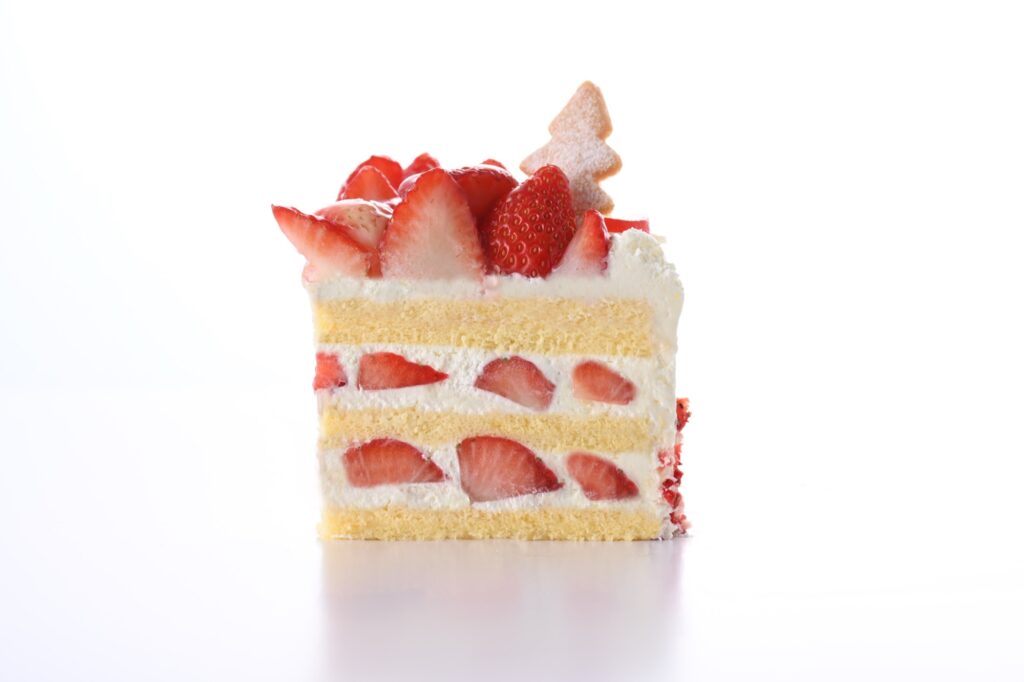 Rihga Royal Hotel Hiroshima Christmas cake, cross-section